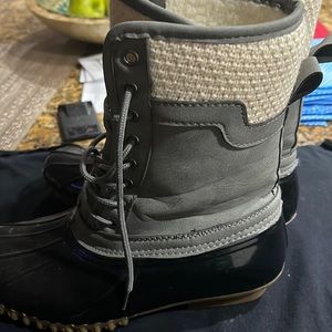 grey and black rain boot